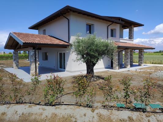 Villa monofamiliare - Peschiera d/G (VR)